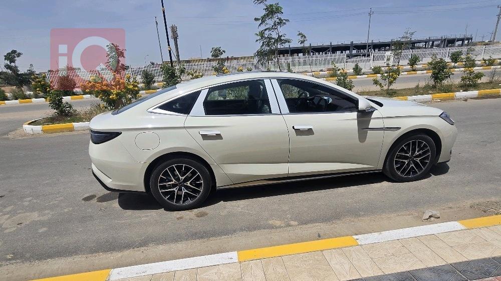 بي واي دي سيل 7